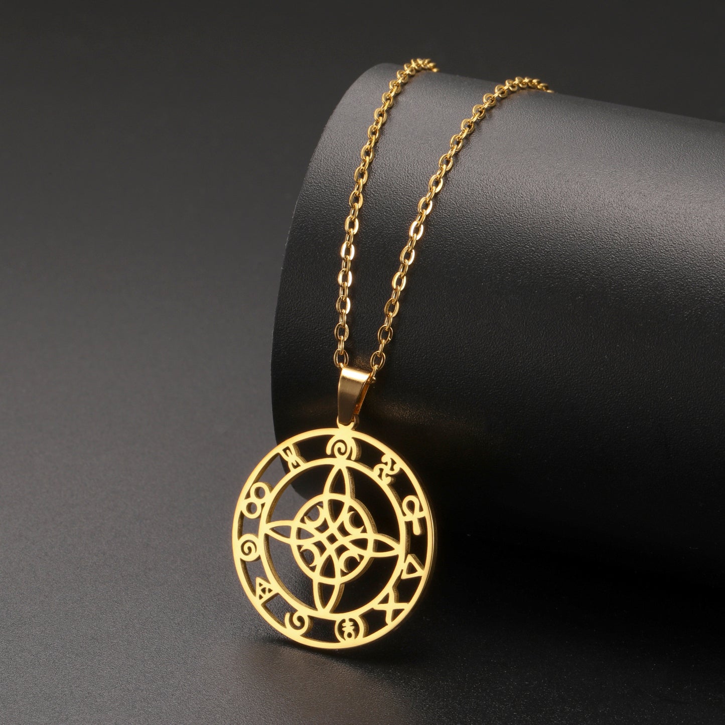 Universalist Knot Pendant